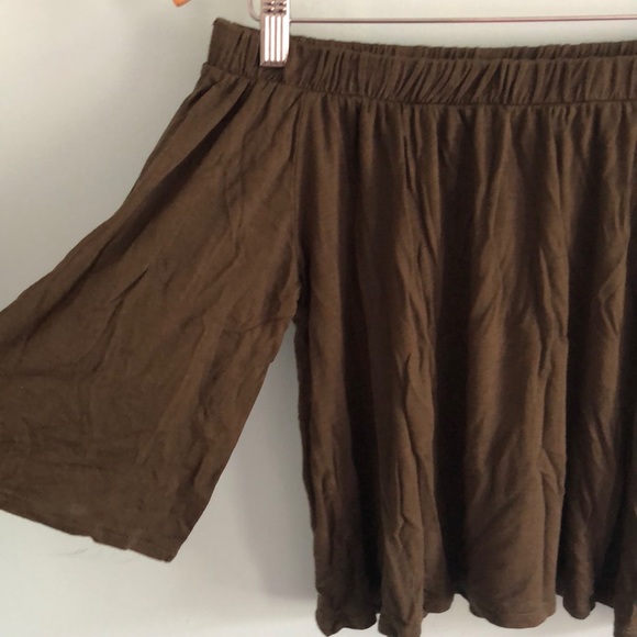 olive / army green off the shoulder top - Picture 2 of 3